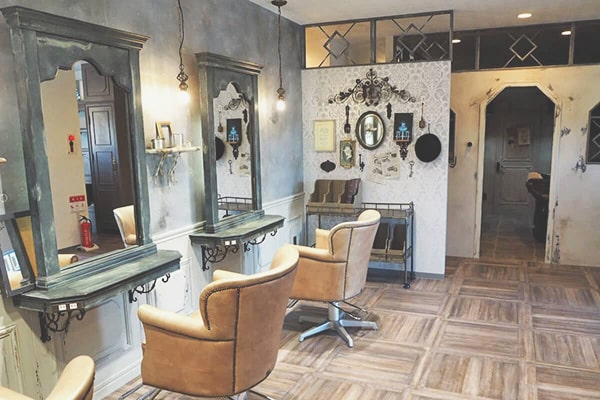 くせ毛カット専門 若松区ひびきの 美容室フルール | hair & nail